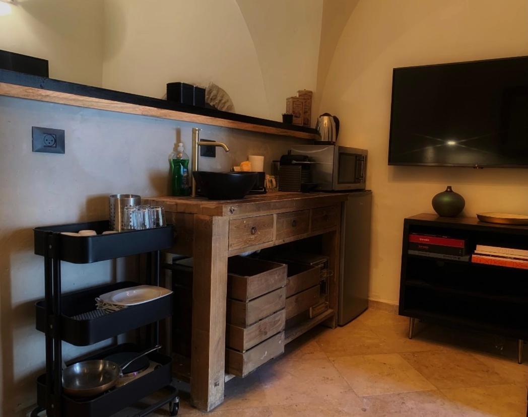 La Guta Studio Suite The Campari Suite 耶路撒冷 外观 照片